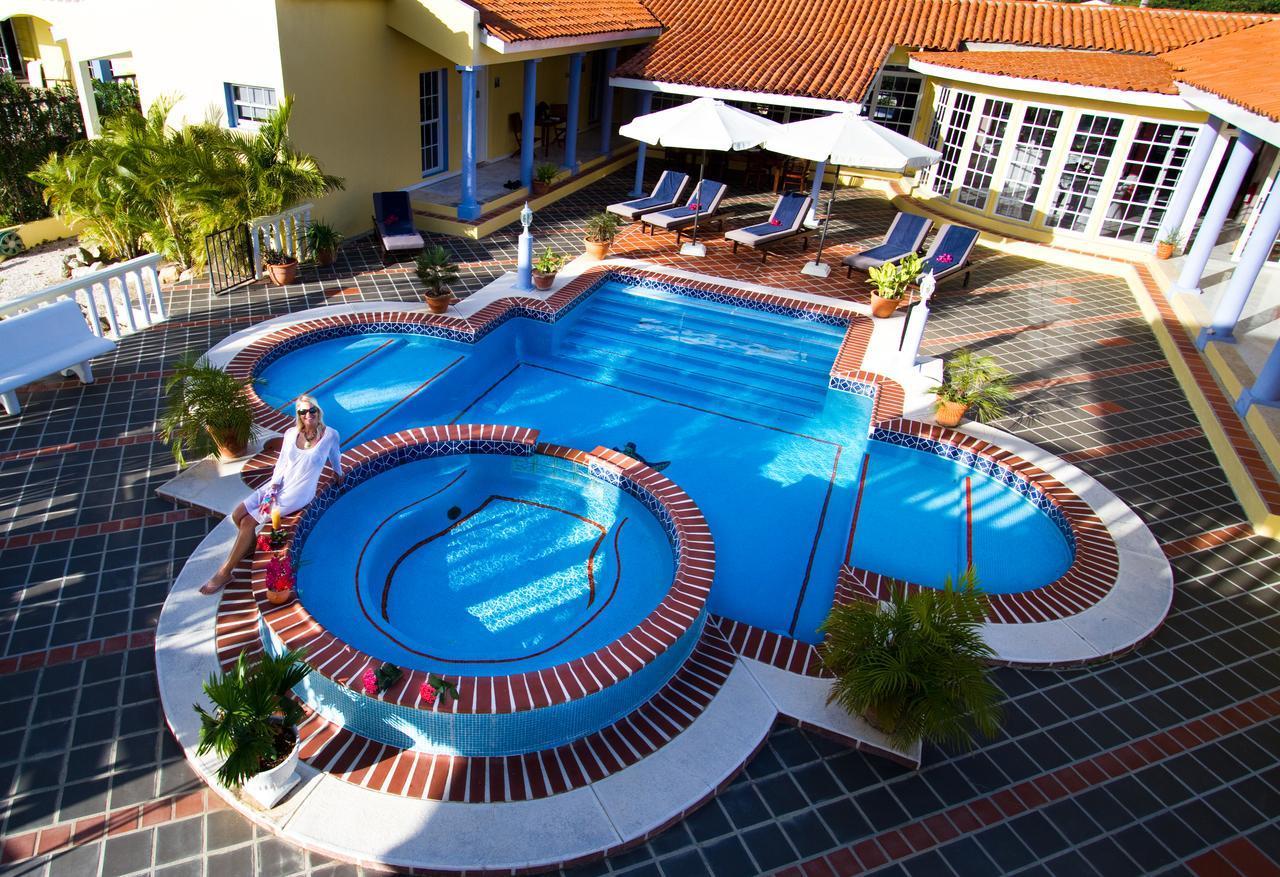 Aparthotel La Pura Vista Bonaire Esterno foto