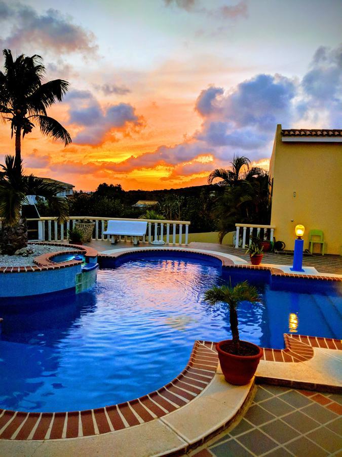 Aparthotel La Pura Vista Bonaire Esterno foto