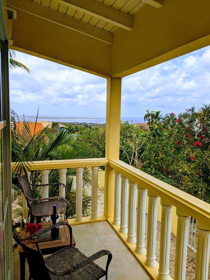 Aparthotel La Pura Vista Bonaire Esterno foto