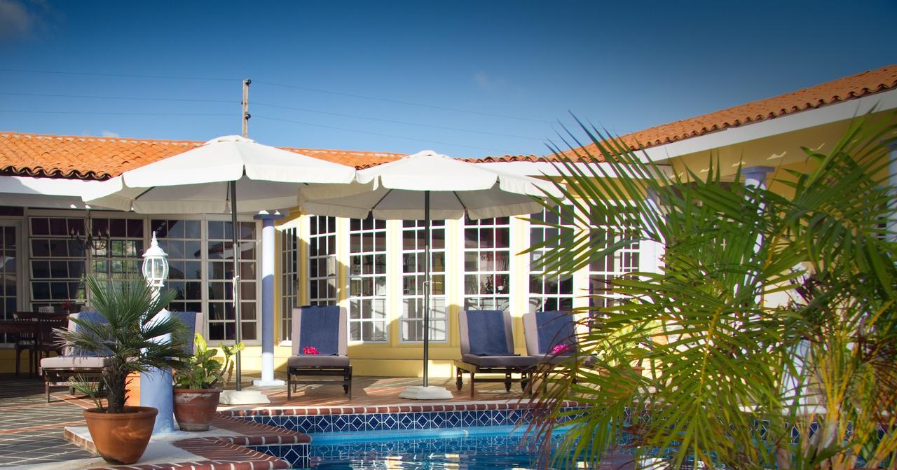 Aparthotel La Pura Vista Bonaire Esterno foto