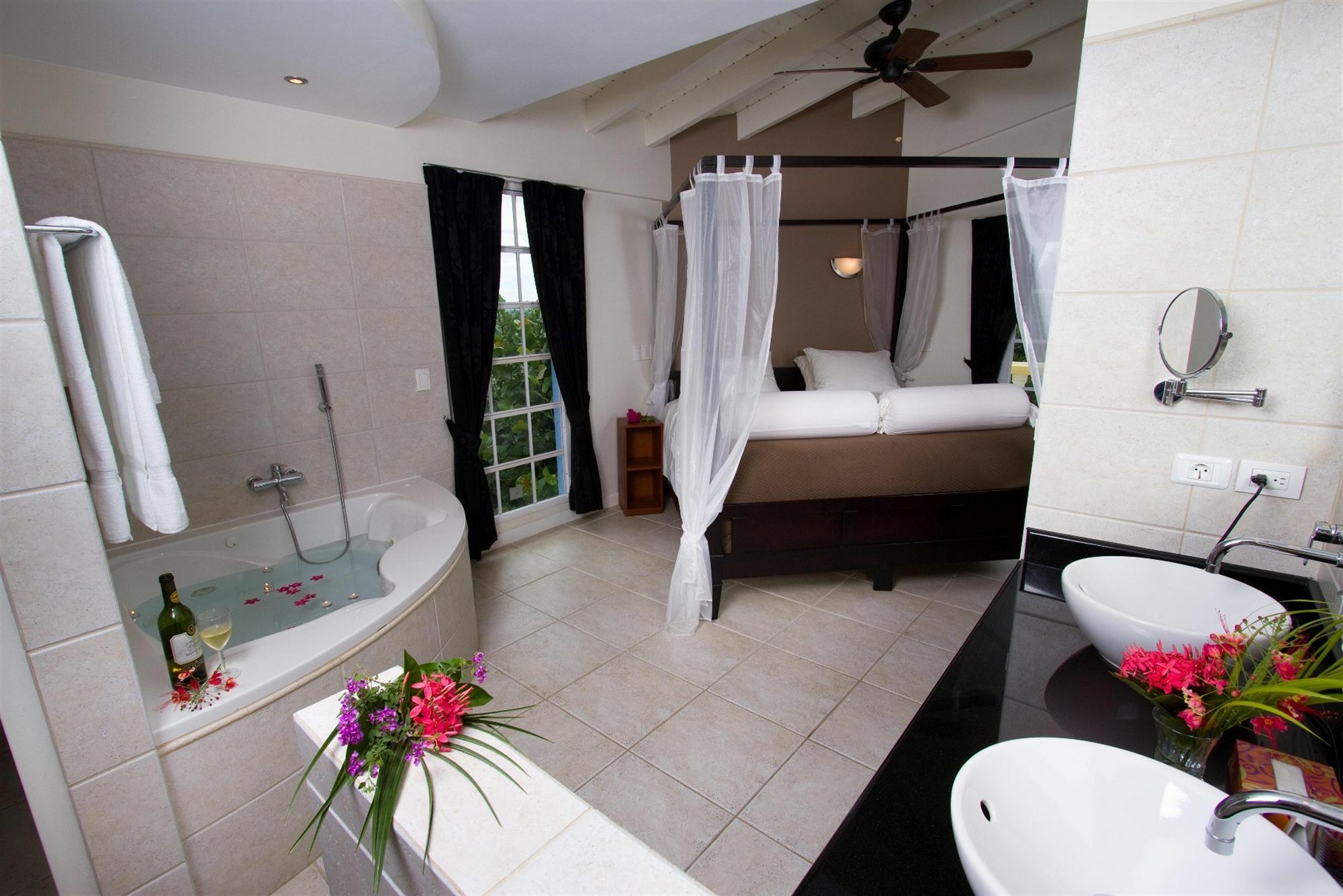 Aparthotel La Pura Vista Bonaire Esterno foto